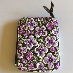 Vera Bradley small tablet/ kindle cover